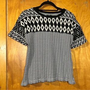 We The Free Black and White Graphic Tee Relaxed Short Sleeve